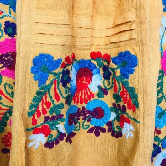 Sundance Fabled Flower Top - Picture 4 of 6